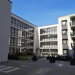Apartment By The Linden Trees